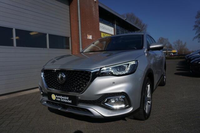 MG EHS PLUG IN HYBRIDE 1.5 TGDI Luxury 1500kg TREKGEWICHT - ADAPT. CRUISE - 360 CAMERA - APPLE / ANDROID - PANO SCHUIFKANTELDAK - STOELVERWARMING - LEDER - BLUETOOTH - NAVI