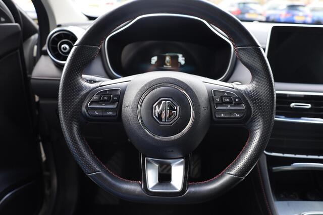 MG EHS 1.5 TGDI Luxury PANO 360-CAMERA LEER DAB CARPLAY NAVI STOELVERWARMING SFEERVERLICHTING 18"LMV