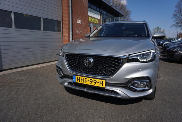 MG EHS 1.5 TGDI 162PK LUXURY NOV 2022 1500KG TREKGEWICHT DEALER ONDERHOUDEN PANORAMADAK 4X ALL SEASON BANDEN FULL LED 360CAMERA LEDER STOELVERWARMING NAVI ANDROID-APPLECARPLAY ADAPTIEVE CRUISE KEYLESS PDC V+A ENZ...