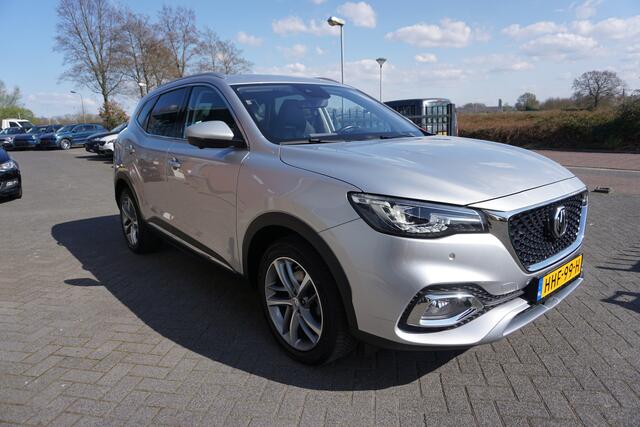 MG EHS 1.5 TGDI 162PK LUXURY NOV 2022 1500KG TREKGEWICHT DEALER ONDERHOUDEN PANORAMADAK 4X ALL SEASON BANDEN FULL LED 360CAMERA LEDER STOELVERWARMING NAVI ANDROID-APPLECARPLAY ADAPTIEVE CRUISE KEYLESS PDC V+A ENZ...