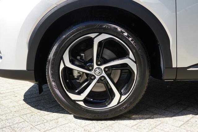 MG EHS 1.5 TGDI Luxury 258pk Panoramadak/Stoelverwarming/AppleCarplay