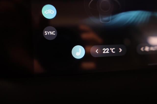 MG EHS 1.5 TGDI Luxury FACELIFT!! MY23 LEER PANO 360-CAMERA DAB CARPLAY NAVI STOELVERWARMING SFEERVERLICHTING ACC 18"LMV 2xKEYLESS ELEK.ACHTERKLEP 2xPDC ENZ!