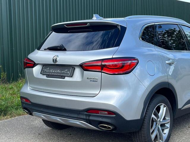 MG EHS 1.5 TGDI Luxury TREKHAAK