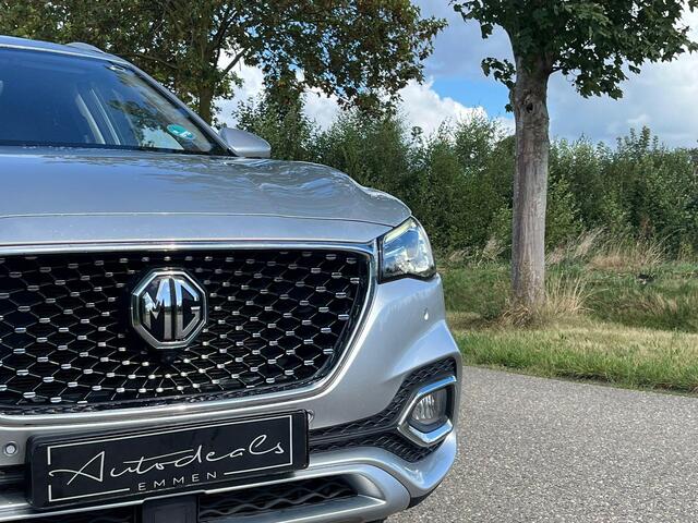 MG EHS 1.5 TGDI Luxury TREKHAAK