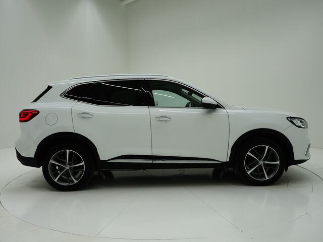 MG EHS 1.5 TGDI Luxury | Panoramadak | Adaptive Cruise | Sportstoelen | 360 | Keyless | Carplay