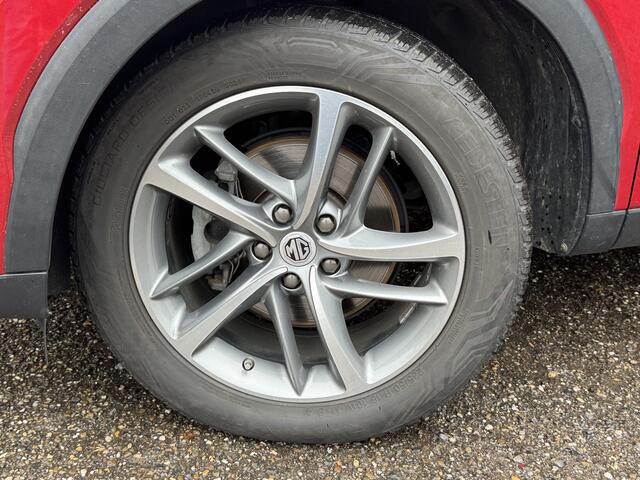 MG EHS 1.5 TGDI Luxury // SCHUIF-KANTELDAK // NAVI // 360° CAMERA // APPLE CARPLAY-ANDROID AUTO // LEDEREN BEKLEDING // TREKHAAK