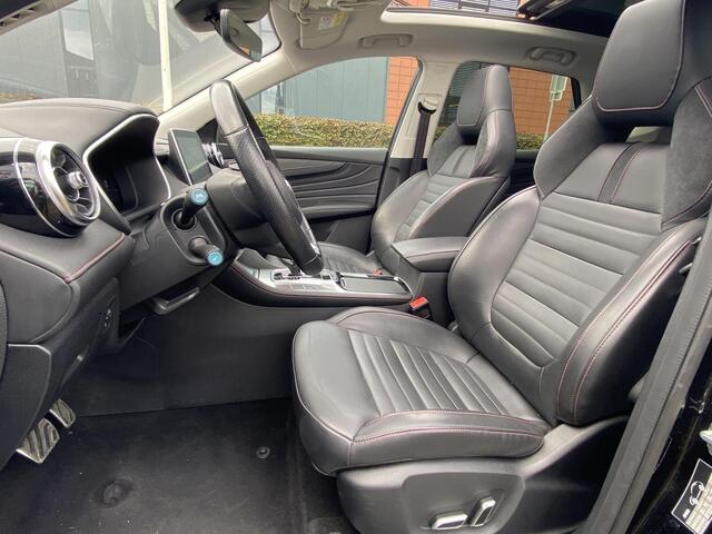 MG EHS 1.5 TGDi Automaat (Plug-in Hybride) Luxury met o.a. pano dak, LED, 360 camera, leder, sportstoelen, etc.