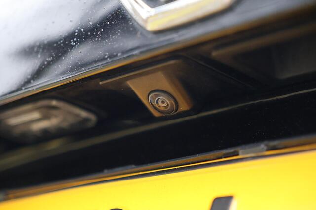 MG EHS 1.5 TGDI Luxury Leder | Pano | 360 Camera | Keyless | LED | Carplay | Sportstoelen | Etc.