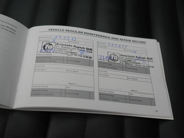 MG EHS 1.5 TGDI Luxury Plug In Hybrid 258pk PHEV | Panodak | Adaptive Cruise | 360 Camera | Lederen Sportstoelen Verwarmd | Sfeerverlichting | Keyless | Apple Carplay | Blis | Navigatie | Virtual | DAB |