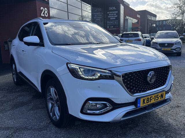 MG EHS 1.5 TGDI Luxury // SCHUIF-KANTELDAK // 360 CAMERA // ADAPT. CRUISE // ELEK.STOELEN+KLEP // DODEHOEK // KEYLESS //