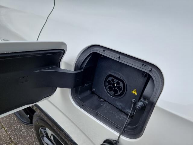 MG EHS MG PHEV | 2025 | >100km Electr.bereik! | Super uitvoering | 19dkm | Nieuwstaat!