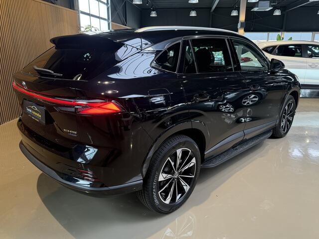 MG EHS 1.5 TGDI Luxury Navigatie Treeplanken Cruise control LMV