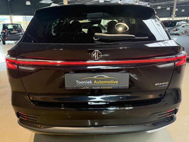 MG EHS 1.5 TGDI Luxury Navigatie Treeplanken Cruise control LMV