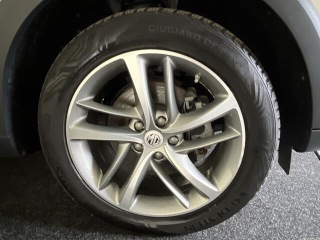 MG EHS 1.5 TGDI Luxury 360 Camera | Keyless | Panoramadak | Leder | Navigatie | Plug -in Hybrid