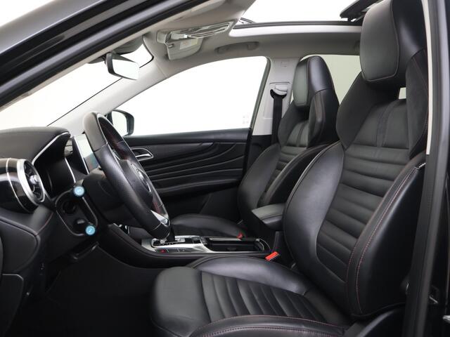 MG EHS 1.5 TGDI Luxury PHEV 260PK Leder Panoramaschuifdak Carplay Navig