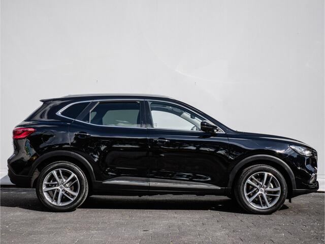 MG EHS 1.5 TGDI PHEV 259pk Luxury Trekhaak/ Elek. panoramadak/ Lederen int./ Camera/ Stoelverwarming