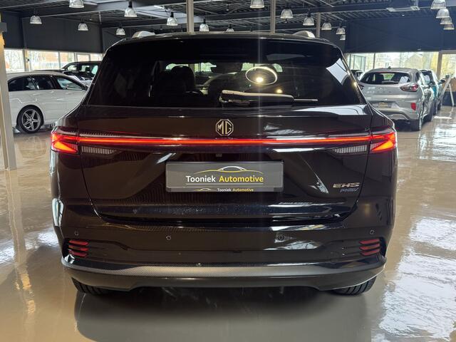 MG MG HS PHEV 1.5 Luxury Navigatie Volleder interieur 19 LMV treeplanken volledig nieuwe auto