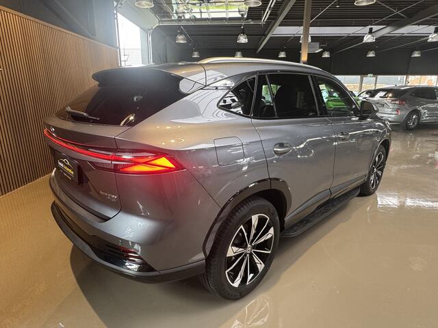 MG MG HS PHEV Hybride 1.5 Luxury Navigatie LMV Cruise Control PDC Achteruit Camera