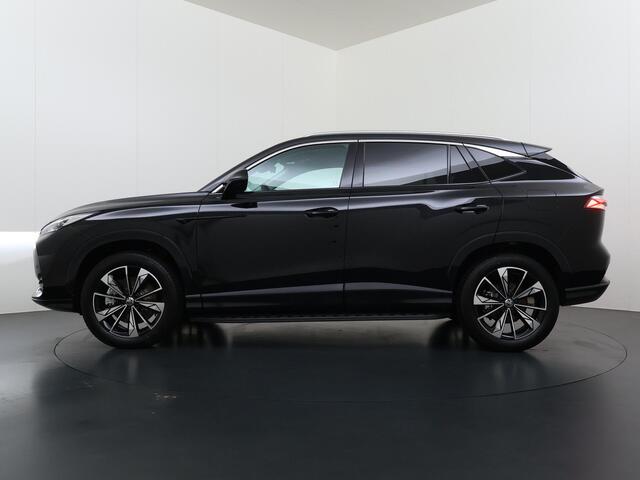 MG MG HS PHEV 1.5 Luxury PLUG-IN HYBRIDE | 272 PK | NIEUWE AUTO | >1.000 KM TOTAAL BEREIK | 1E REGISTRATIE 03-2026 | 360° CAMERA | ELEKTRISCHE ACHTERKLEP | 7 JAAR MG GARANTIE T/M 2033 | APPLE CARPLAY | ANDROID AUTO | STOELVERWARMING | FULL LED | ELEKTRISCHE STOELEN