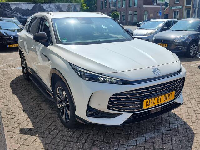MG MG HS PHEV 1.5 LUXURY Trekhaak | 360 Camera | Leder | Stuurverwarming