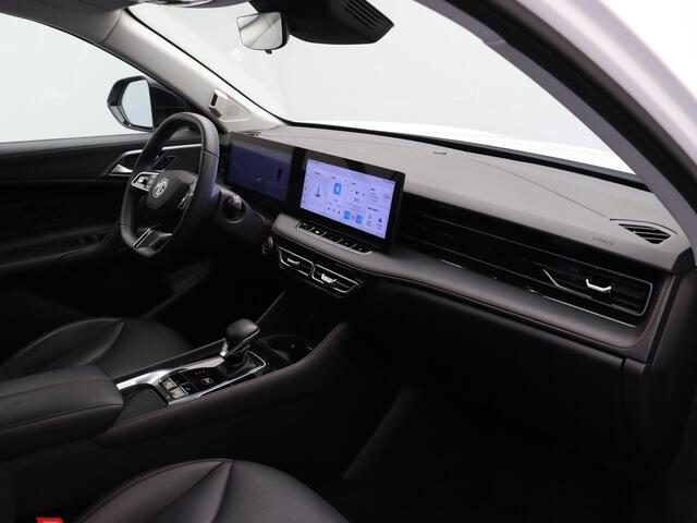 MG MG HS PHEV 1.5 Luxury | Elektrische Verstelbare Stoelen | Stoelverwarming | Apple Carplay & Android Auto |