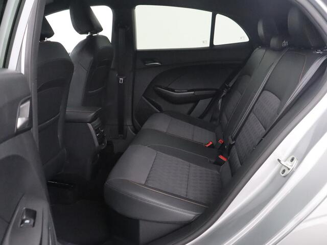 MG MG3 1.5 Comfort | Stuur/stoelverwarming | Adaptive cruise | 360 camera | Carplay | Climate control | Full LED | Lichtmetaal 16'' |
