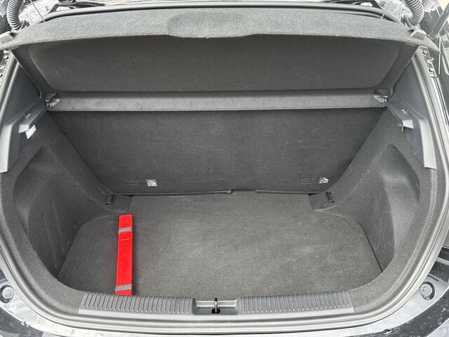 MG MG3 Hybrid+ 1.5 Hybrid+ Luxury 7 JAAR MG FABRIEKS GARANTIE TM 02-2032 | STOEL + STUURVERWARMING | 360 CAMERA | ADAP. CRUISE | DODE HOEK | KEYLESS | APPLE CARPLAY |