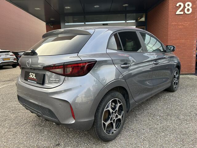 MG MG3 Hybrid+ 1.5 Hybrid+ Luxury // FULL LED // NAVI + CARPLAY // 360 CAMERA // KEYLESS // STOEL + STUURWIELVERWARMING // HALF-LEDER