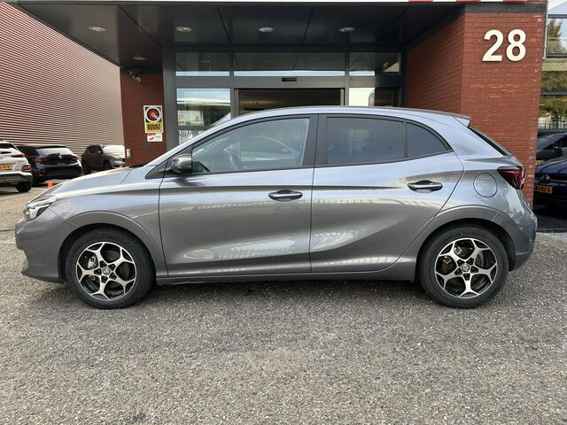 MG MG3 Hybrid+ 1.5 Hybrid+ Luxury // FULL LED // NAVI + CARPLAY // 360 CAMERA // KEYLESS // STOEL + STUURWIELVERWARMING // HALF-LEDER