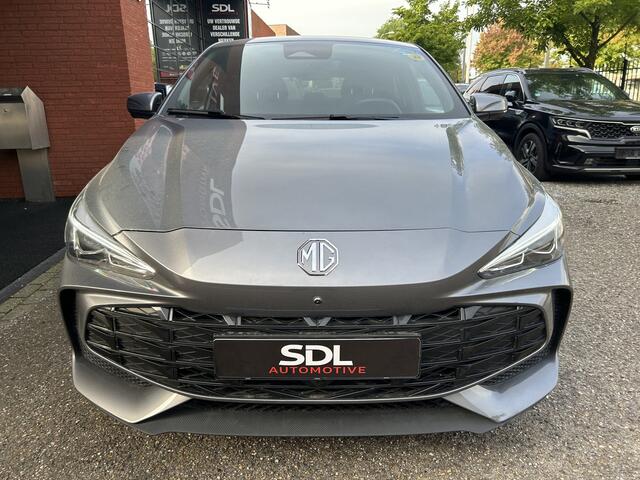 MG MG3 Hybrid+ 1.5 Hybrid+ Luxury // FULL LED // NAVI + CARPLAY // 360 CAMERA // KEYLESS // STOEL + STUURWIELVERWARMING // HALF-LEDER