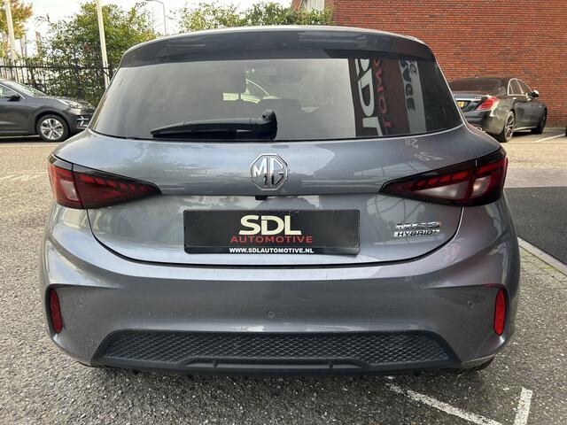 MG MG3 Hybrid+ 1.5 Hybrid+ Luxury // FULL LED // NAVI + CARPLAY // 360 CAMERA // KEYLESS // STOEL + STUURWIELVERWARMING // HALF-LEDER
