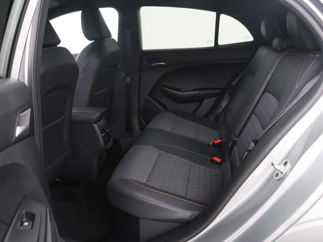MG MG3 Hybrid+ 1.5 Luxury | Automaat | Stoelverwarming | LED | Stuurwielverwarming | Navigatie | 360 Camera | Keyless Start |