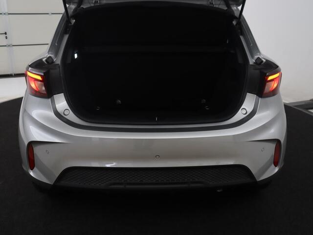 MG MG3 Hybrid+ 1.5 Luxury | Automaat | Stoelverwarming | LED | Stuurwielverwarming | Navigatie | 360 Camera | Keyless Start |