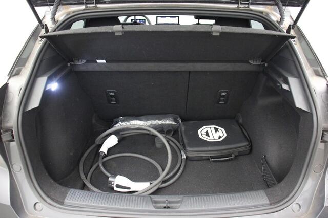 MG Mg4 Long Range Comfort 64 kWh Fase 3 - WLTP 450 KM, Carplay, Navi, Cruise