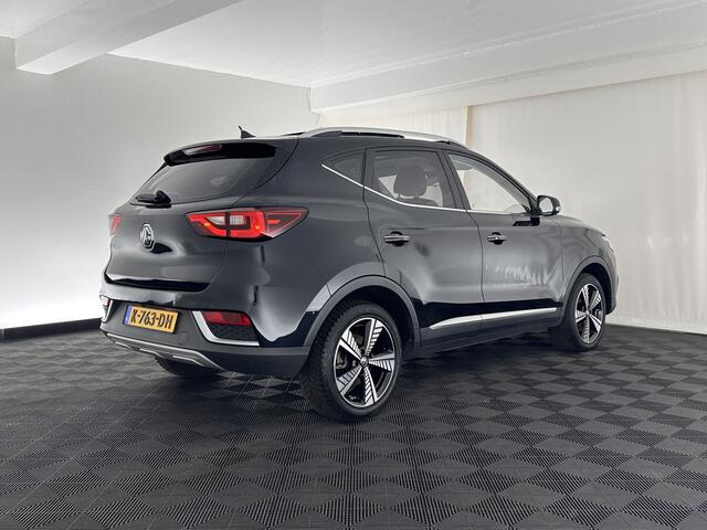 MG ZS EV Luxury 45 kWh (INCL-BTW) *PANO | FULL-LEATHER | CCS-FASTLOADER | KEYLESS | NAVI-FULLMAP | ADAPTIVE-CRUISE | CAMERA | HEATED-SPORTSEATS | CARPLAY | BLINDSPOT | DAB | LANE-ASSIST | 17"ALU*