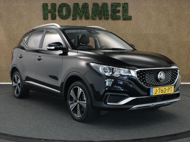 MG ZS EV Luxury 45 kWh - ORIGINEEL NEDERLANDSE AUTO - SOH 92.6%! - ELEKTRISCH PANORAMADAK - LEDEREN BEKLEDING - CRUISE CONTROL ADAPTIEF - KEYLESS ENTRY & START - DODEHOEKDETECTIE - ACHTERUITRIJCAMERA - VOORSTOELEN VERWARMD - ELEKTRISCH VERSTELBARE BESTUURDERSS