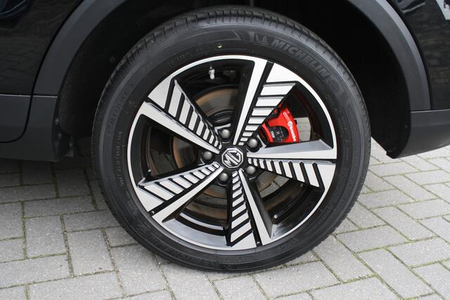 MG ZS MG EV Luxury 45 kWh -TREKHAAK - LEDER