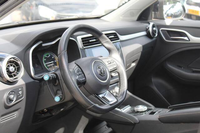 MG ZS MG EV Luxury 45 kWh//Pano!!