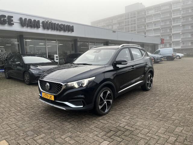 MG ZS MG EV Luxury 45 kWh Pano Automaat Navi Cruise Lmv Pdc Acamera Nap Dealer onderhouden