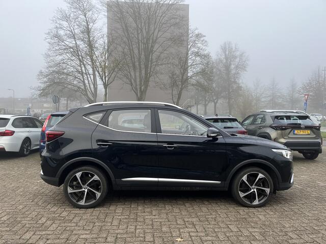 MG ZS MG EV Luxury 45 kWh Pano Automaat Navi Cruise Lmv Pdc Acamera Nap Dealer onderhouden