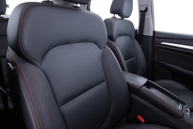 MG ZS EV Long Range Luxury 70 kWh | PANORAMADAK | LEDER ? 1e Eigenaar