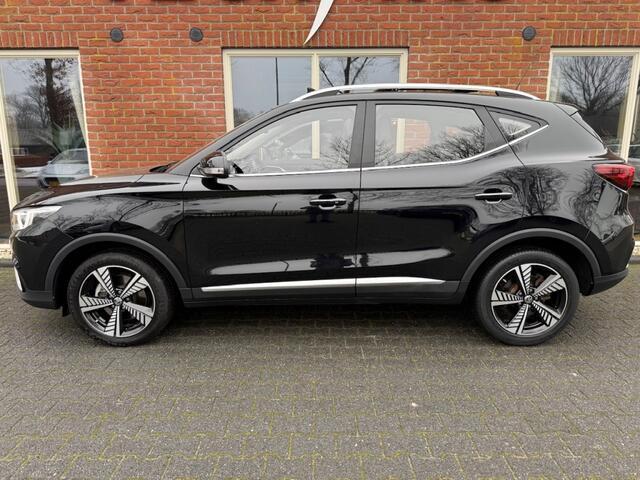 MG ZS MG EV Luxury 45 kWh PANODAK / LEER / STOELVERW. / CAMERA / CARPLAY