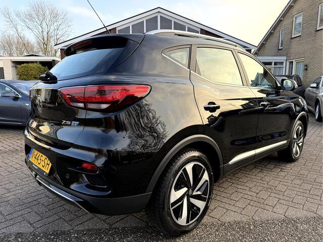 MG ZS MG EV EV Long Range Luxury 70 kWh SOH 92,4%, Panoramadak, Leer, 360 camera