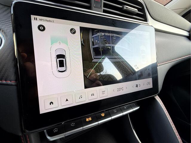 MG ZS MG EV EV Long Range Luxury 70 kWh SOH 92,4%, Panoramadak, Leer, 360 camera