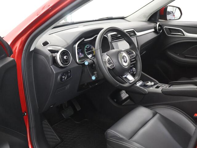 MG ZS MG EV Luxury 45 kWh | LED | Lederen Interieur | Navigatie | Apple Carplay/Android Auto | Camera | Stoelverwarming | Panoramadak | Adaptieve Cruise Control | Dodehoek detectie |