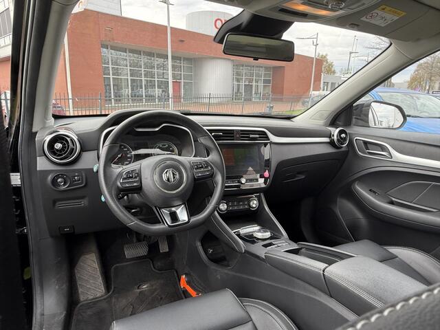 MG ZS MG BWJ 2020 EV 143 PK Luxury 45 kWh AUTOMAAT | NET BINNEN! | SCHUIF PANO | LEDER | STOELVERW. | ELEKTR. STOEL | CAMERA | CARPLAY & ANDROID