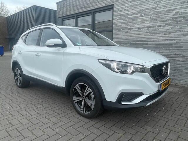 MG ZS EV Luxury 45kWh