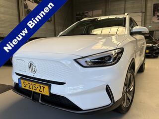 mg-zs-mg-ev-ev-long-range-luxury-70