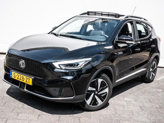 MG ZS EV Long Range Luxury 70 kWh SOH 97% Trekhaak/ Panoramadak/ 360 Camera/ Blindspot/ Leer/ Stoelverwarming/ Carplay
