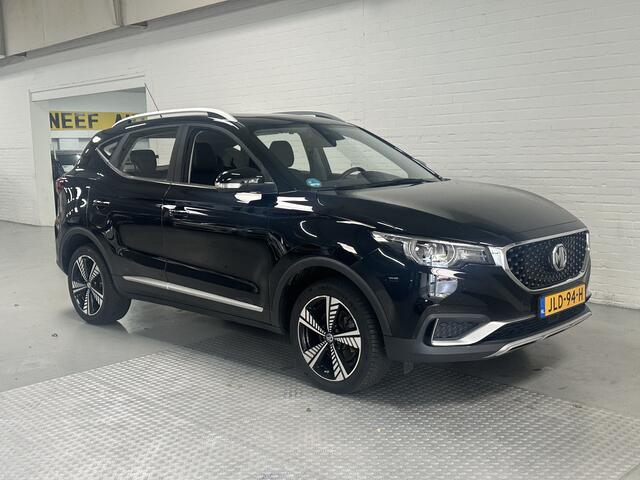 MG ZS MG EV Luxury 45 kWh CLIMA / CRUISE / LEER / CAMERA / PANO